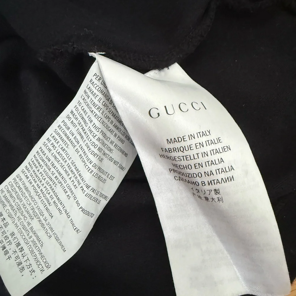 Gucci Black Tee with Red and Green Accents,size medium